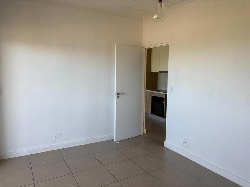To Let 1 Bedroom Property for Rent in Richwood Western Cape